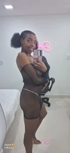 Sofia_echeverri In soft and black 🖤🤍 Foto