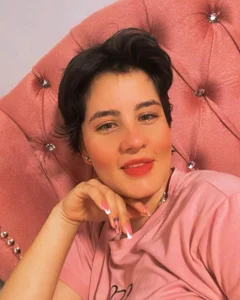 Cristina_Vanegas631 me Pic 4