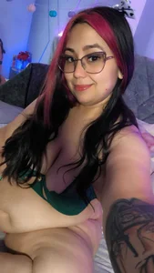 emmajohnss BABE GREEN AND FUNNY🥝😛 Pic 3