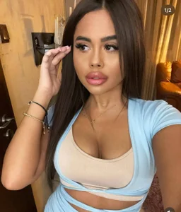AryaTemptresss Public Pic 3