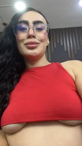 MartinaaFit 🔥Temptation in Red Pic 2