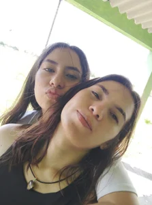 Soffy_and_Emily Public Foto 3