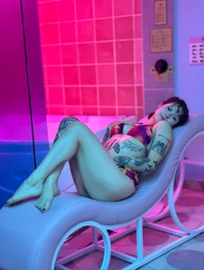 Saskia_Vellour_ Wet dreams 💦🩵 Pic 2