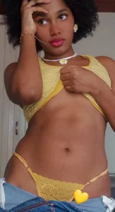 Ebony_beautifull 💛✨ Billede 5