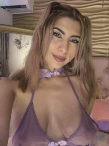 Cherry_Foxi_: Stop by to say hello and we'll see how far the chemistry goes. ( 5 фото)