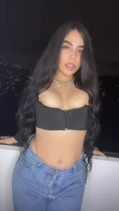 Cuteandhornyy: Public ( 4 фото)