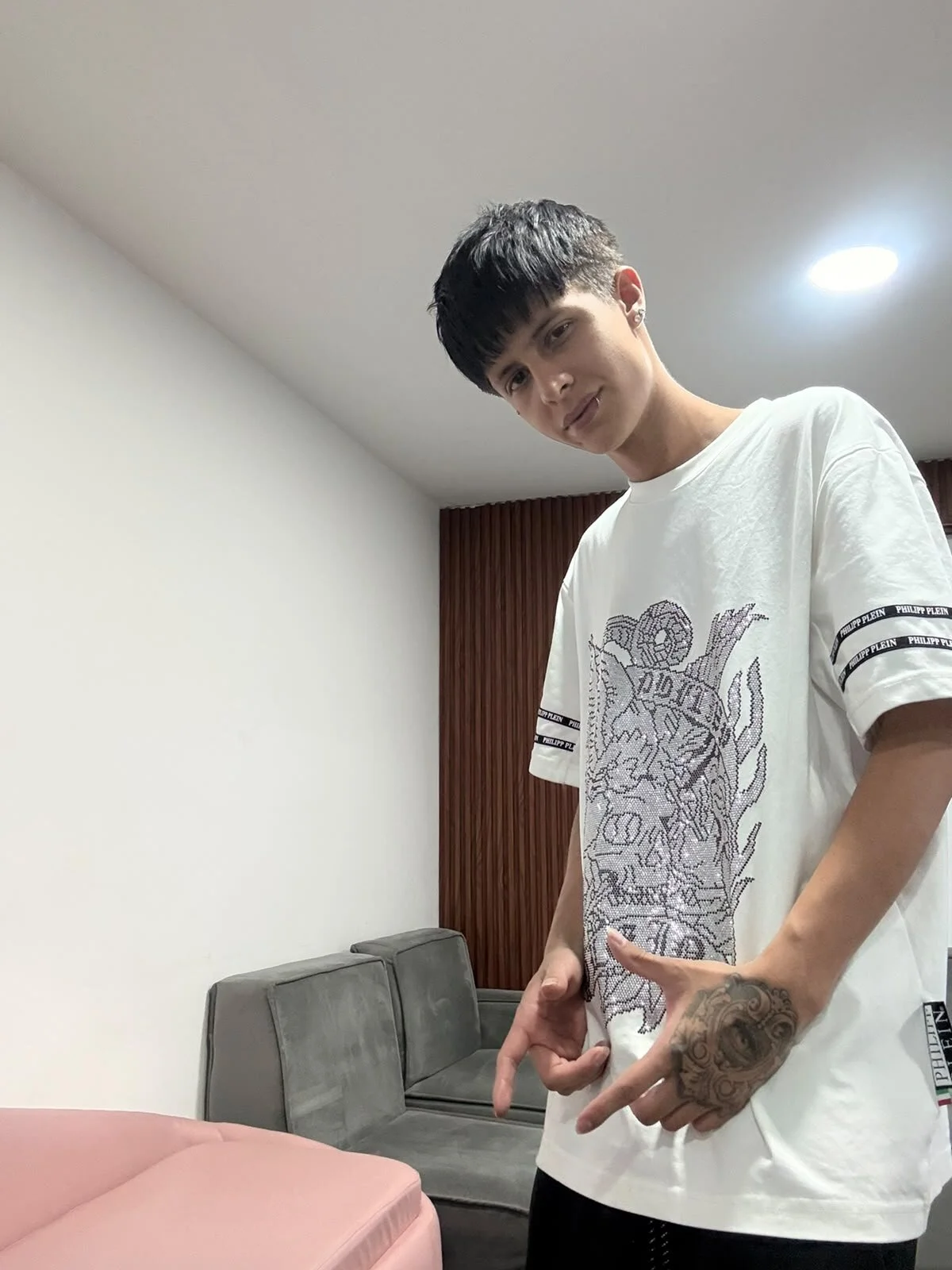 MikeHunteer 님의 트렌드 중인 사진  5987개