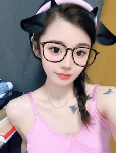 Public od niu_rou_mian  5 snímek