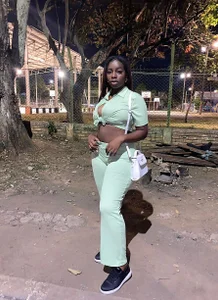 KayaBrown Girl Nigth Immagine  3