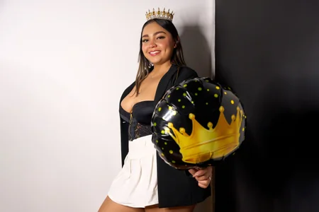 Abril_Gomez06 QUEEN🖤🌸🖤 Foto 2