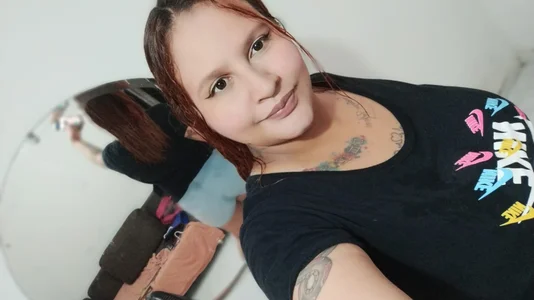 Charlotte_fendi Public Pic