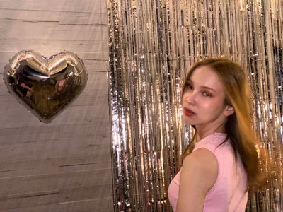 AriannaCheeves Public Immagine  3