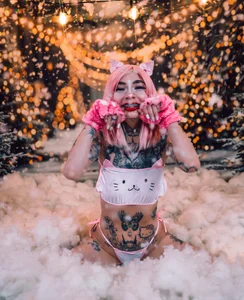 miss___angel: Meow Kitty ( 5 фото)