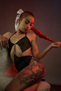 Gabriela_Reyes Only me Pic 3