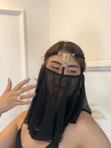 isa_kiss Theme Arabic Pic