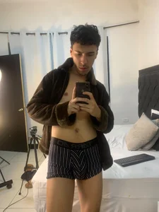 MaxLeons Just for You 🤠 Foto 4