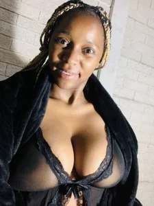 sweetebony00's XXX Nude Photo 1