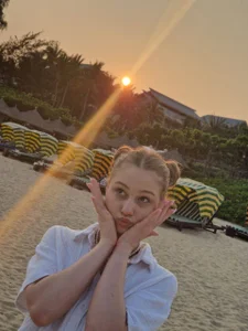 Its me de MercBoone  8 Imagens