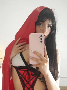 dolly_kitter Public Pic 9