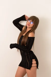 AmmyJones_ I'm not angel, but neither demon ... I'm the temptation disguised as tenderness Pic 2