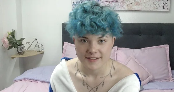 Megan-c Public зображення 2