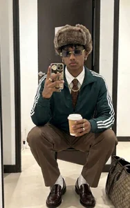 AdamCarterr Public 圖片 6