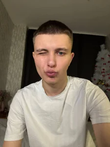 your favorite kevin💙 de Keviin777  photos