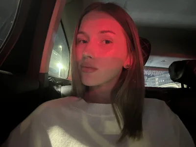 Public de NoraWest  4 Imagens