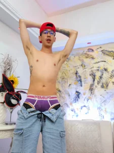 Pipe_Rudecatt Willing to please you by fulfilling your requests 😏  3. fénykép