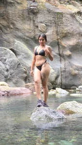 Isabellaa_Rosee Wild and Free 🌤💦 Foto 3