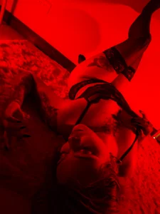 Violett_Sykes Public зображення