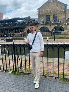 Lobito_xxxl LONDON Pic