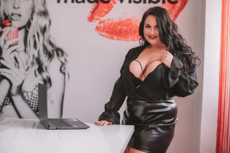 Zdjęcia GeorgiaLerox Secretary girl: 