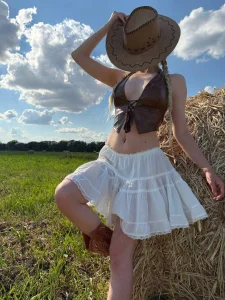 Pixxxi Catch me if you can, cowboy Pic 3