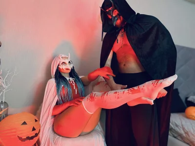 TwixCouple do you love halloween? Pic 4