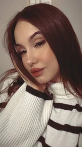 JuliaSert's hug Sex Photo 2