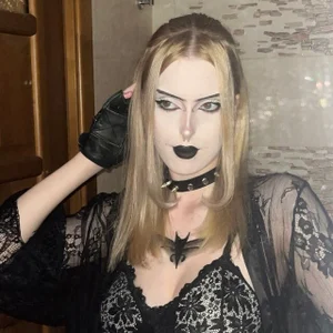 HatedClose Warm Memories Fotka