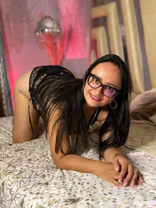 AlexandraMilff Hott 🔥 Billede 4