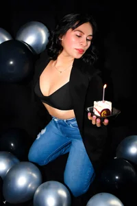 Sofia_Convers My birthday flavor will get you addicted. Pic 3