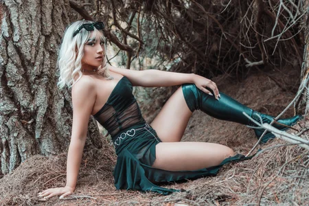 MadissonRey rural play! Pic