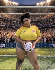 Zdjęcia Sunniie Sunniiee’s WORLD CUP ⚽️💛💙❤️⚽️: 