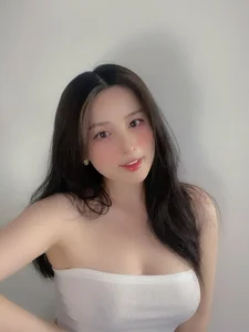 LylyBaby1888 Public รูป 