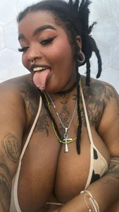 Anaa_Fuentess See what my tongue can do👅😏🥺 Poză 3