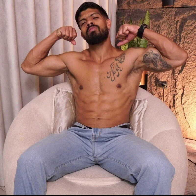 ภาพที่กำลังนิยมของ DannSaenz  3980