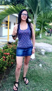 Salma-sweet Public Pic 6