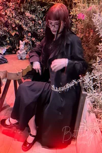 bathory_vamps Just me… being unforgettable💋🖤 Pic 2