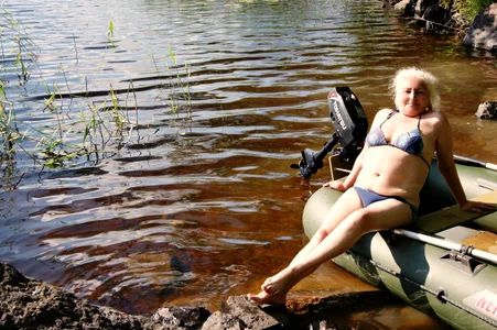 GrannyAlisaのI'm outdoorsyの 2枚の写真