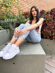 Ivonne_Channel Public Pic