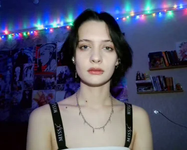 LxayBloom OUTSIDER Immagine  3