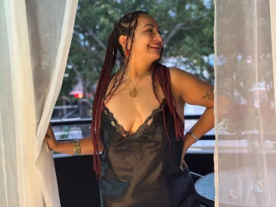 AlessandraLeroy Confidence is the best accessory. ✨ Pic